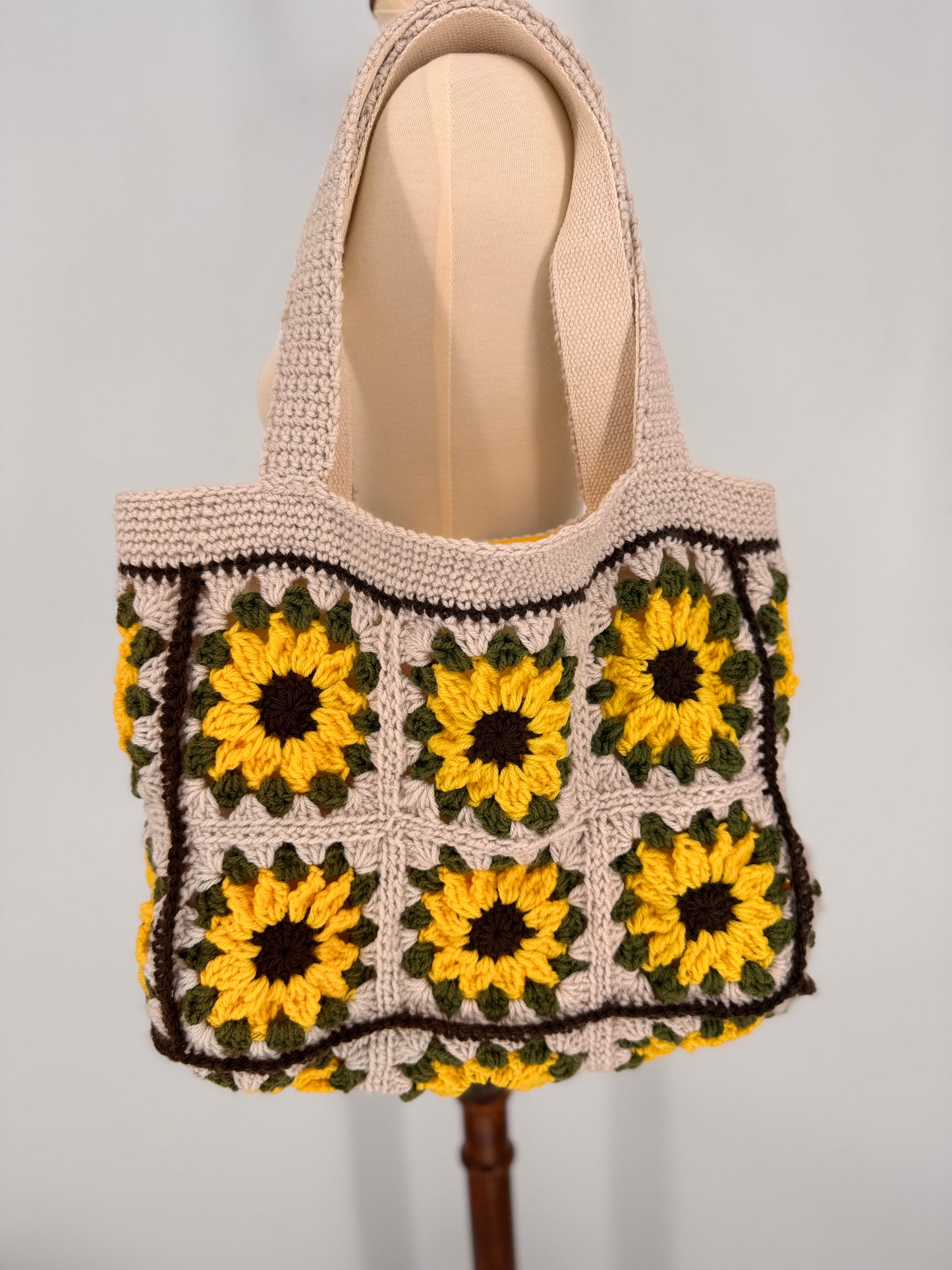 The Sunflower Market Errand Tote